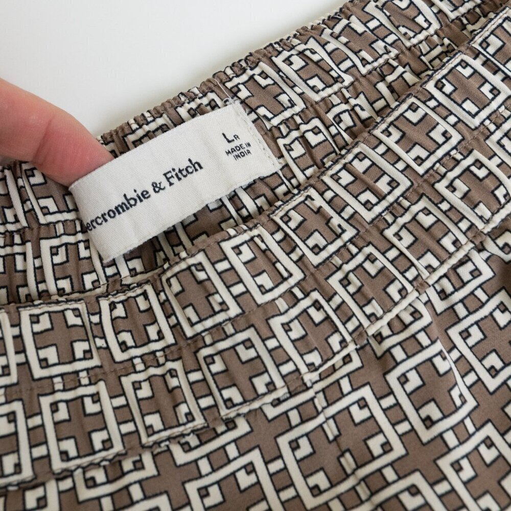 ✨ Abercrombie Fitch Satin Wide Leg Trousers Pull On Pant Brown Beige - Picture 8 of 15